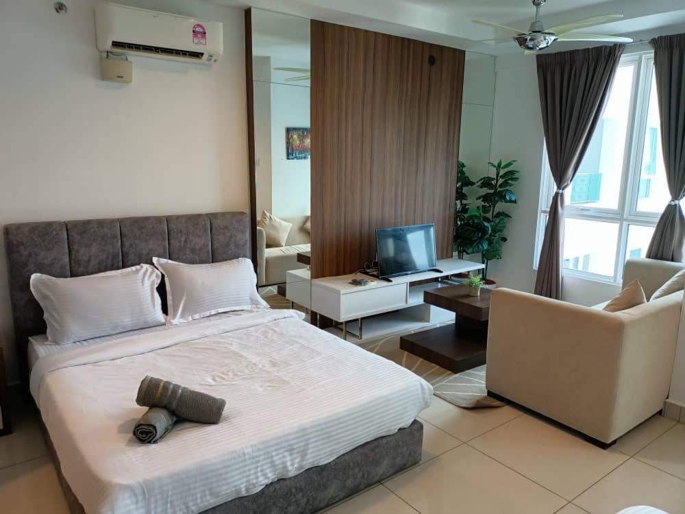 Family Suites At Mansion One By Maj George Town Ngoại thất bức ảnh